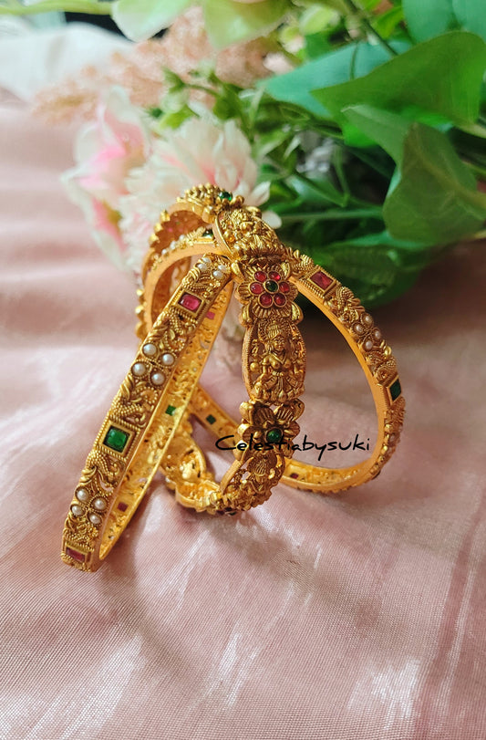 Varnika Lakshmi Bangles